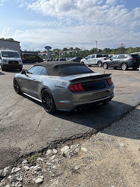 Used 2022 Ford Mustang GT Premium w/ GT Performance Package RWD image 5