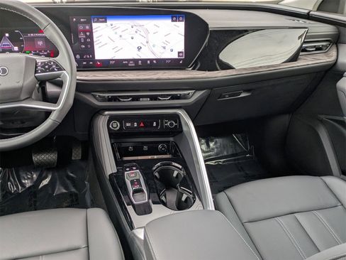 New 2025 Audi Q5 Premium image 6