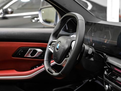 Used 2025 BMW 330i xDrive Sedan image 18