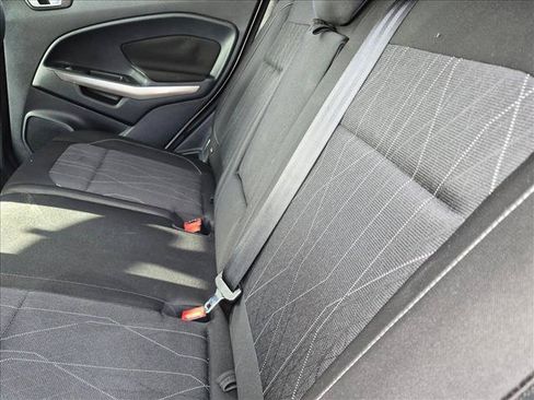 Used 2018 Ford EcoSport SE FWD image 17