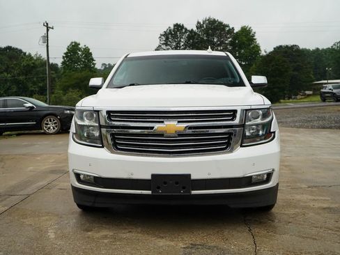 Used 2019 Chevrolet Tahoe Premier w/ Premier Plus Edition AWD/4WD image 17