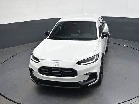 New 2026 Honda HR-V Sport image 17