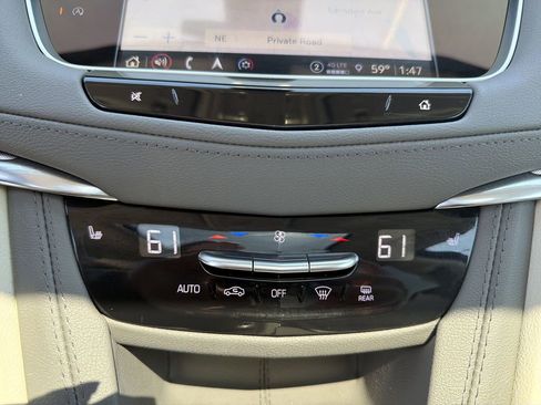 Used 2024 Cadillac XT5 Premium Luxury image 26