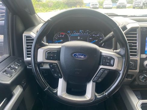 Used 2017 Ford F250 Platinum w/ Platinum Ultimate Package AWD/4WD image 17