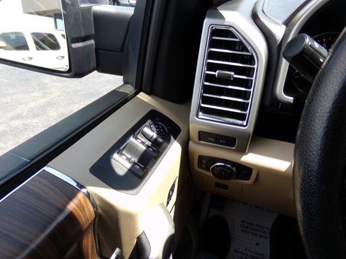 Used 2016 Ford F150 Lariat AWD/4WD image 67