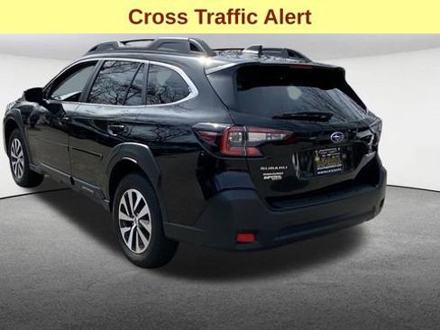 Certified 2025 Subaru Outback Premium AWD/4WD image 6
