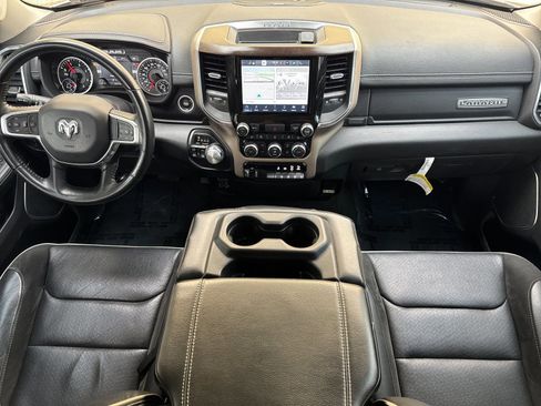 Used 2022 RAM 1500 Laramie AWD/4WD image 10