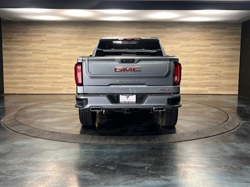 Used 2025 GMC Sierra 1500 AT4 w/ Technology Package AWD/4WD image 18