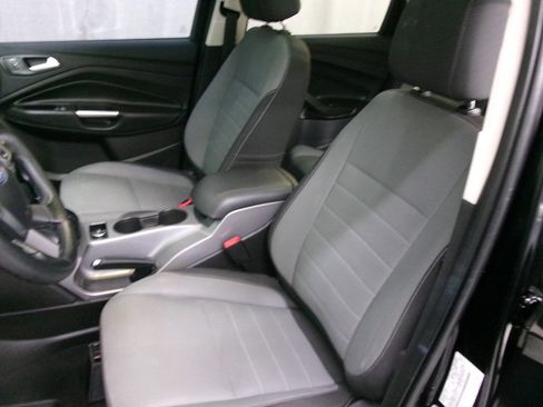 Used 2016 Ford Escape SE AWD/4WD image 19