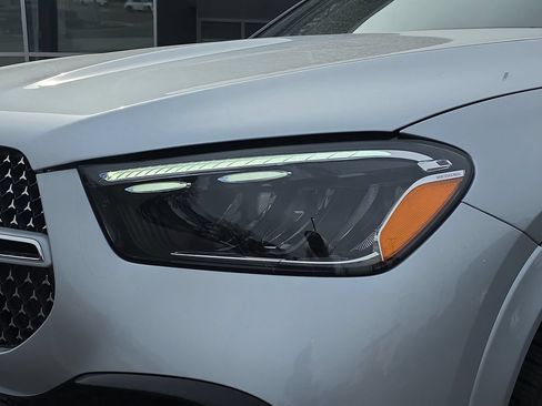 Certified 2026 Mercedes-Benz GLE 450 4MATIC image 9