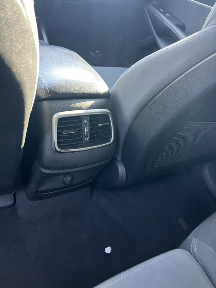 Used 2016 Kia Sorento L FWD image 7