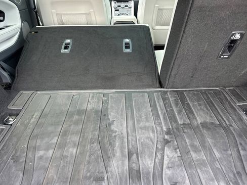 Used 2016 Land Rover Range Rover Evoque HSE image 33