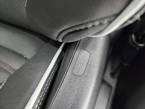 Used 2024 GMC Sierra 1500 AT4X image 51