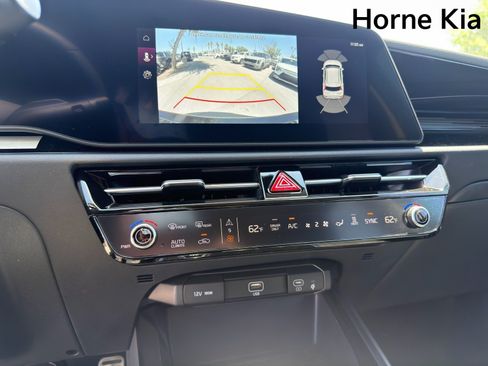 New 2026 Kia Niro Wave FWD image 17