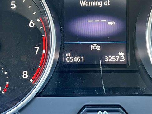 Used 2021 Volkswagen Tiguan S image 26