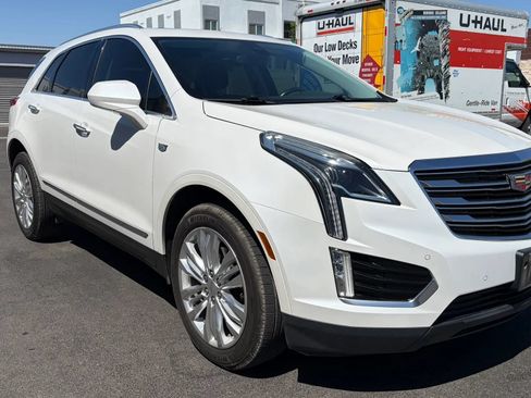 Used 2017 Cadillac XT5 Premium Luxury FWD image 7
