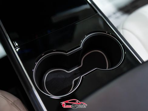 Used 2019 Tesla Model 3 Long Range image 31