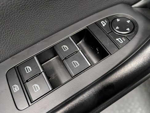 Certified 2025 MAZDA CX-50 AWD 2.5 S w/ Premium Package image 9