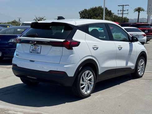 New 2027 Chevrolet Bolt LT w/ Comfort Package image 5