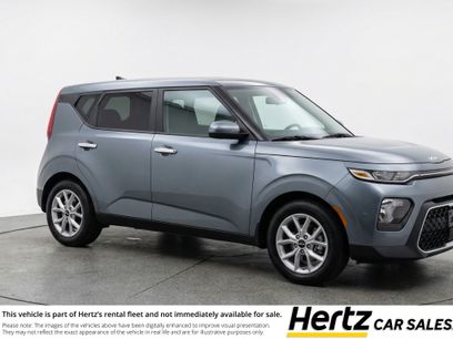 Used 2025 Kia Soul LX w/ LX Technology Package