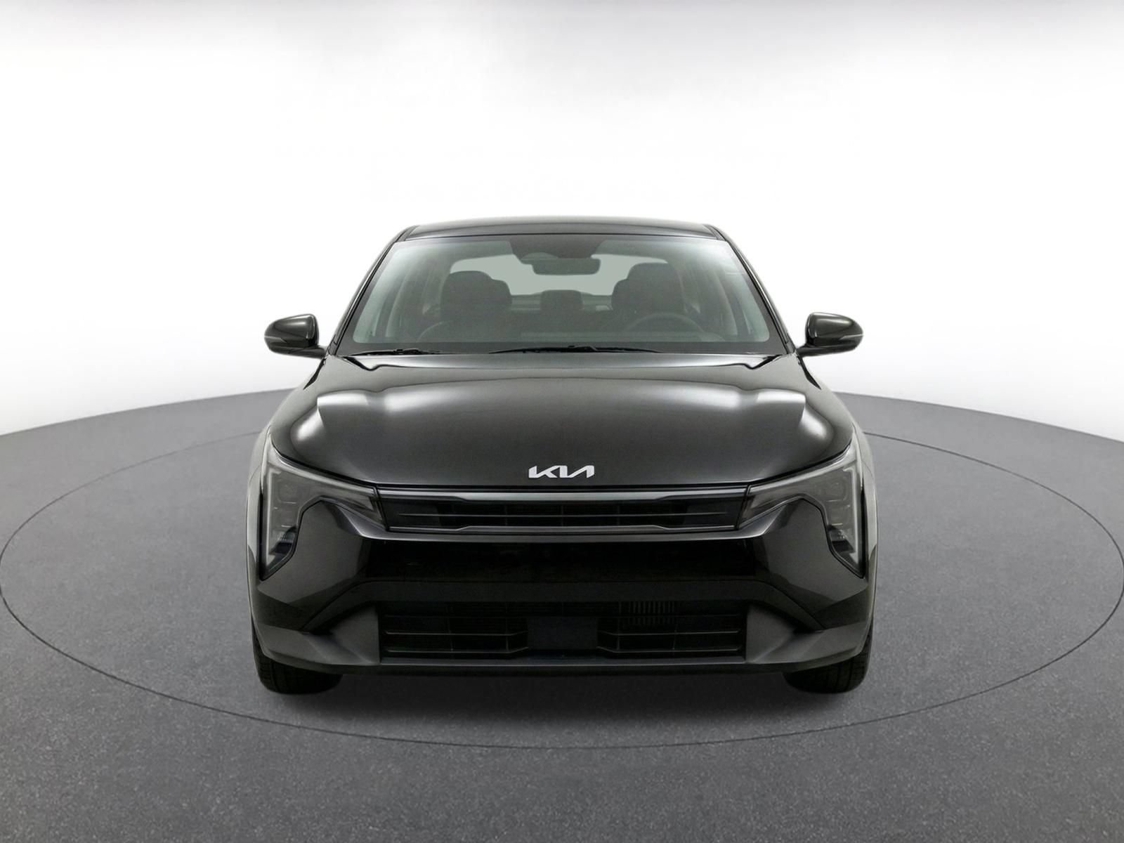 Used 2025 Kia K4 FWD image 2