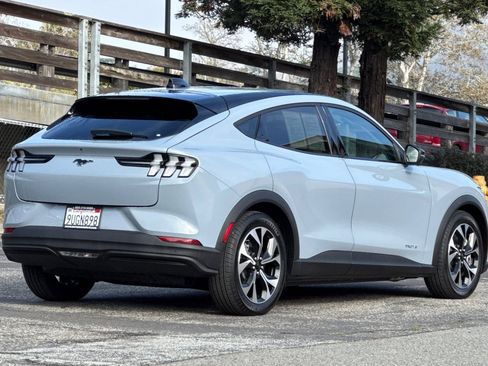 Certified 2025 Ford Mustang Mach-E Select w/ Comfort Package Lite image 4