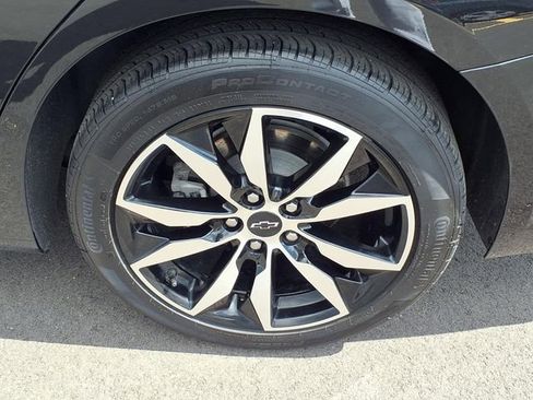 Used 2024 Chevrolet Malibu RS FWD image 24
