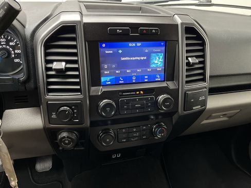 Used 2019 Ford F150 XLT w/ Equipment Group 302A Luxury AWD/4WD image 19