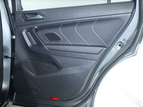 Used 2023 Volkswagen Tiguan SE R-Line FWD image 36