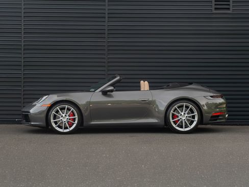 Certified 2021 Porsche 911 Carrera S RWD image 2