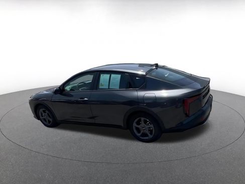Used 2025 Kia K4 FWD image 10