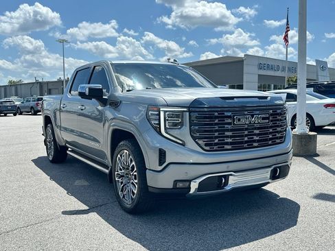 Used 2024 GMC Sierra 1500 Denali Ultimate AWD/4WD image 2