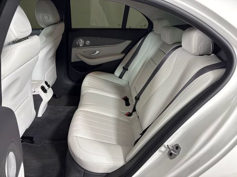 Used 2021 Mercedes-Benz E 350 Sedan image 30