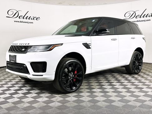 Used 2022 Land Rover Range Rover Sport HST AWD/4WD image 3