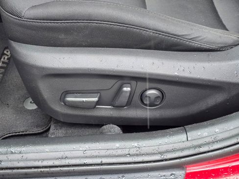 Used 2017 Hyundai Elantra Value Edition image 22