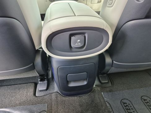 New 2026 Hyundai Palisade Calligraphy FWD image 15