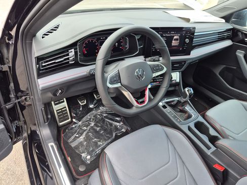 New 2026 Volkswagen Jetta GLI Autobahn FWD image 12