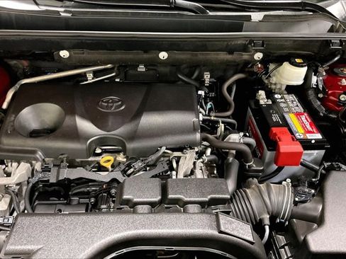 Used 2019 Toyota RAV4 XLE Premium w/ Cold Weather Package image 10