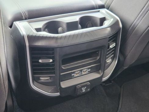 Used 2025 RAM 1500 Big Horn AWD/4WD image 29
