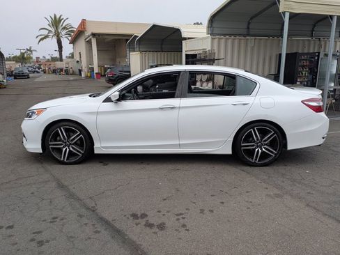 Used 2016 Honda Accord Sport image 7