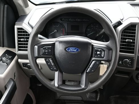 Used 2020 Ford F350 XL w/ STX Appearance Package AWD/4WD image 12