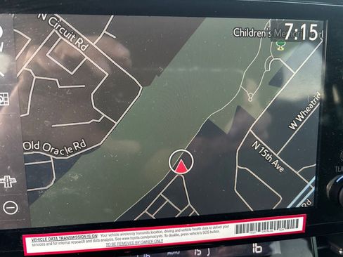 Used 2024 Toyota Sienna XLE Woodland Edition image 8