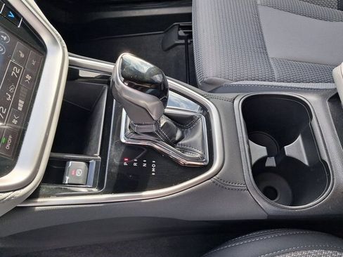 Certified 2025 Subaru Outback Premium w/ Popular Package #1A image 24