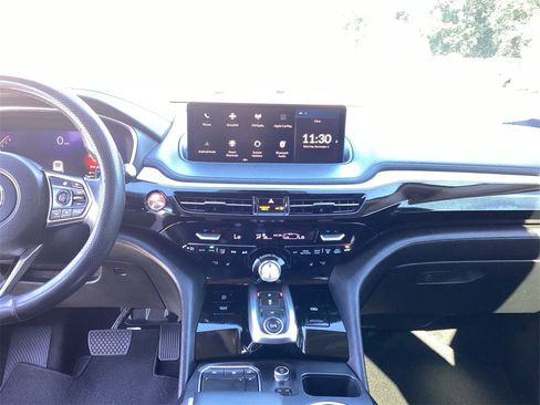 Used 2024 Acura MDX SH-AWD image 21