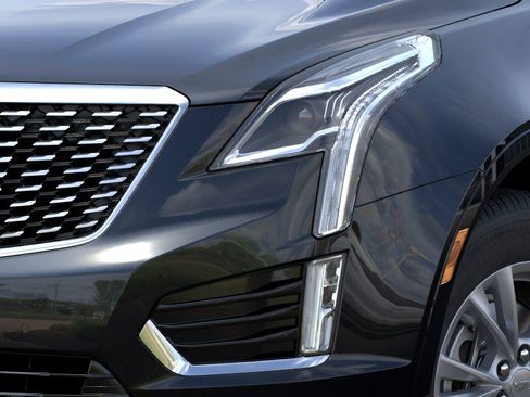 New 2026 Cadillac XT5 Luxury w/ LPO, Floor Liner Package AWD/4WD image 10