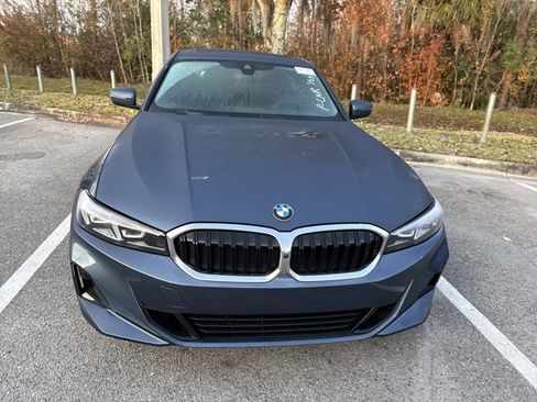 Used 2025 BMW 330i 330i image 2