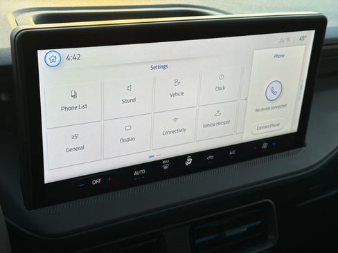 New 2026 Ford Maverick Lobo image 24