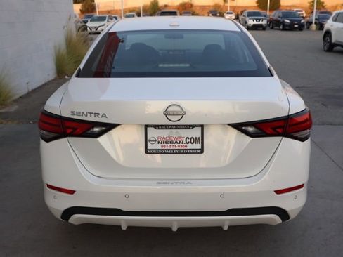 New 2025 Nissan Sentra SV image 5
