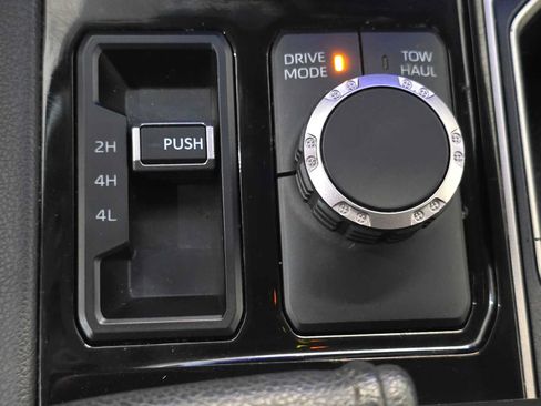Certified 2023 Toyota Tundra Limited AWD/4WD image 17