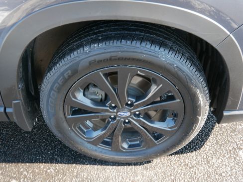 Used 2023 Subaru Forester Sport image 15